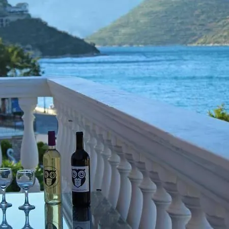 Διαμέρισμα Koukouapartments & *