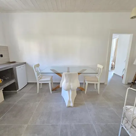 Koukouapartments & Suites Vathy (Ithaca)